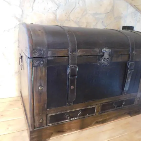 Kamnita Hisa Stari Klesar Ilirska Bistrica