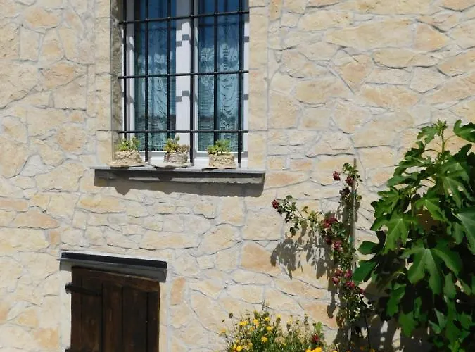 Kamnita Hisa Stari Klesar אילירסקה ביסטריצה